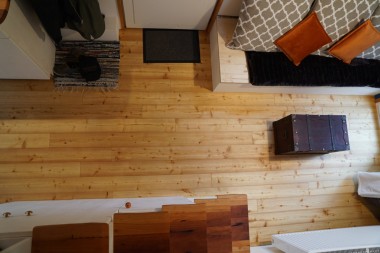 Holzboden und Treppe